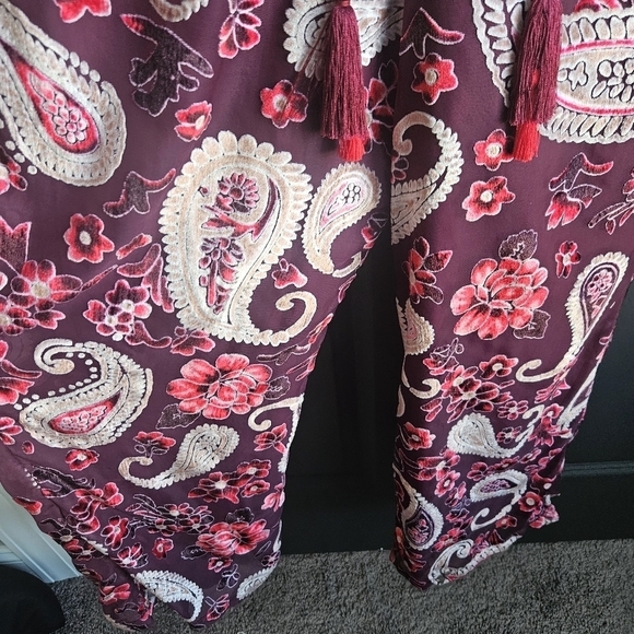 Chelsea & Violet Maroon Velvet Boho Paisley Jumpsuit Sz Medium Fairycore NWT - Picture 5 of 14